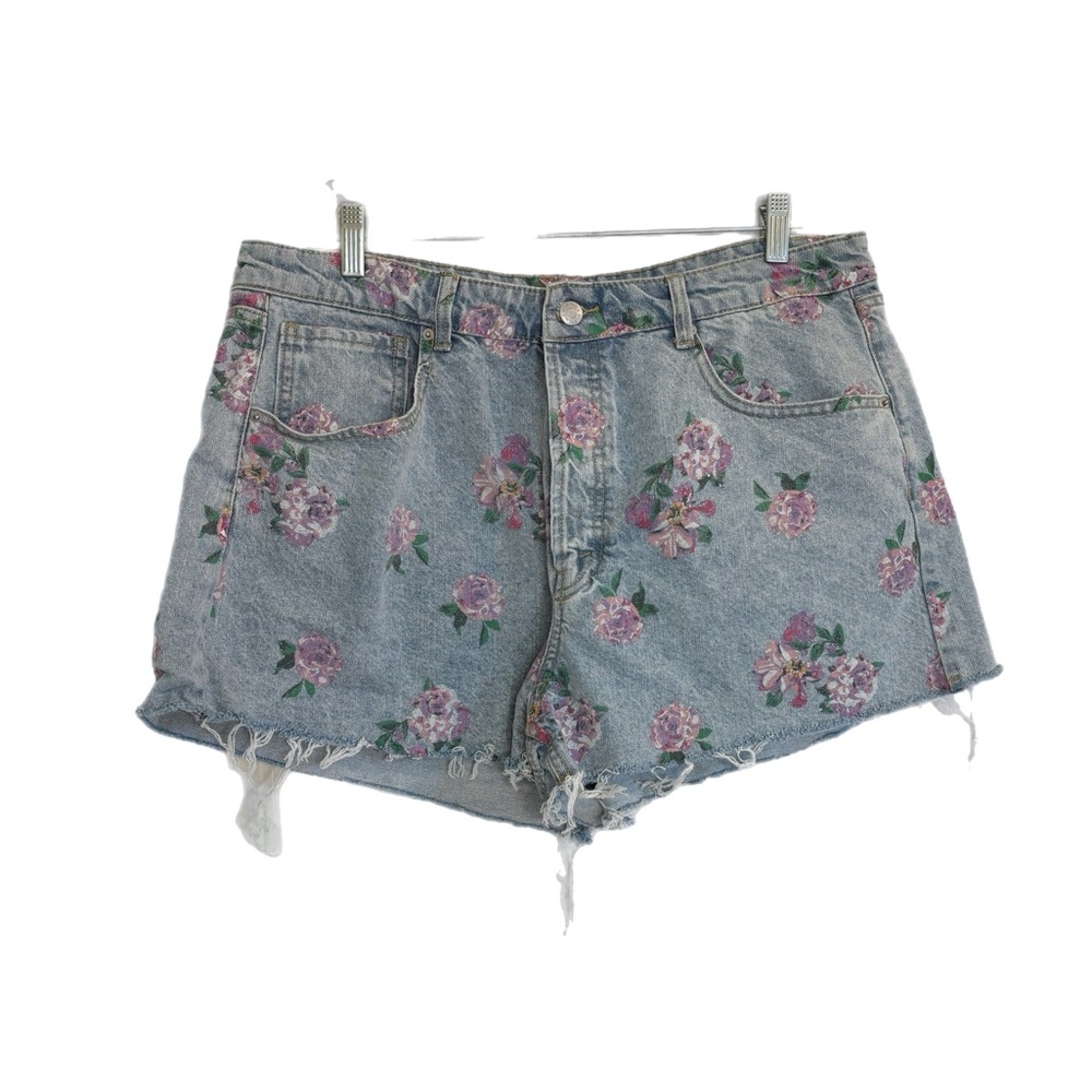 Wild Fable pink floral print light wash denim high waist shorts